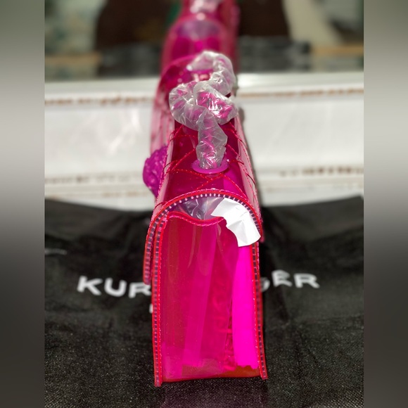 Kurt Geiger London Medium Kensington Pink Vinyl Convertible Shoulder Bag - Picture 4 of 10